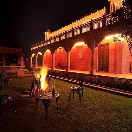 Stayvista At Pink Palace Rajasthani Decor أوتي المظهر الخارجي الصورة