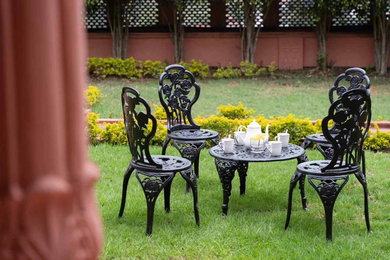 Stayvista At Pink Palace Rajasthani Decor أوتي المظهر الخارجي الصورة